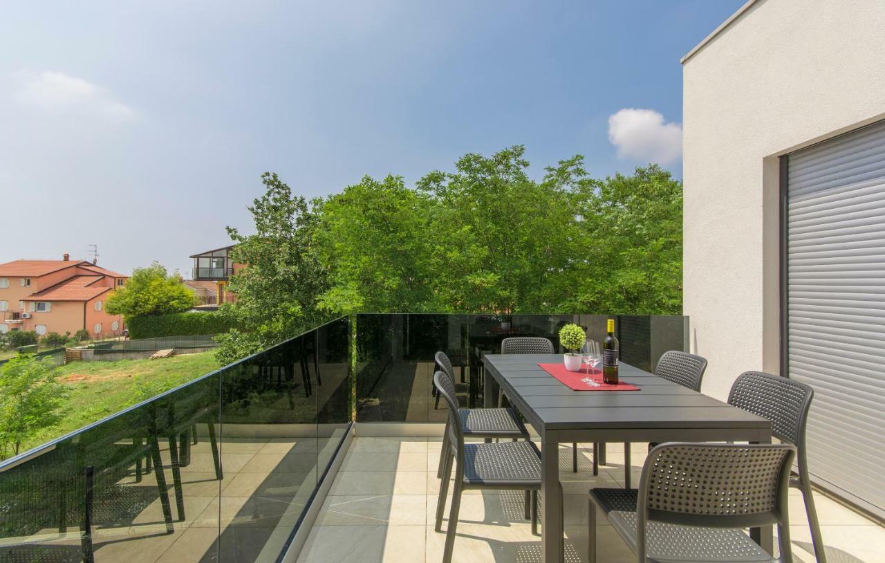 Apartment Lunne Novigrad  Ngoại thất bức ảnh