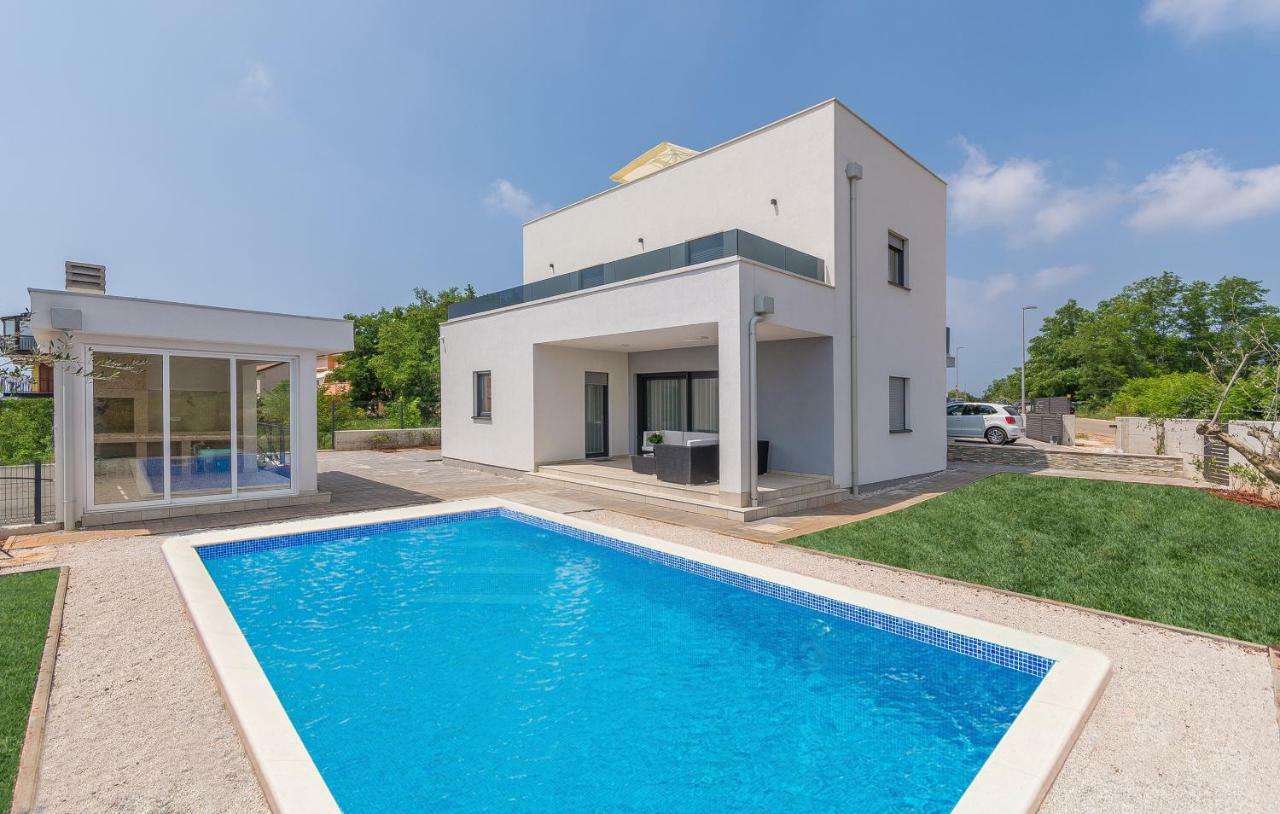 Apartment Lunne Novigrad  Ngoại thất bức ảnh